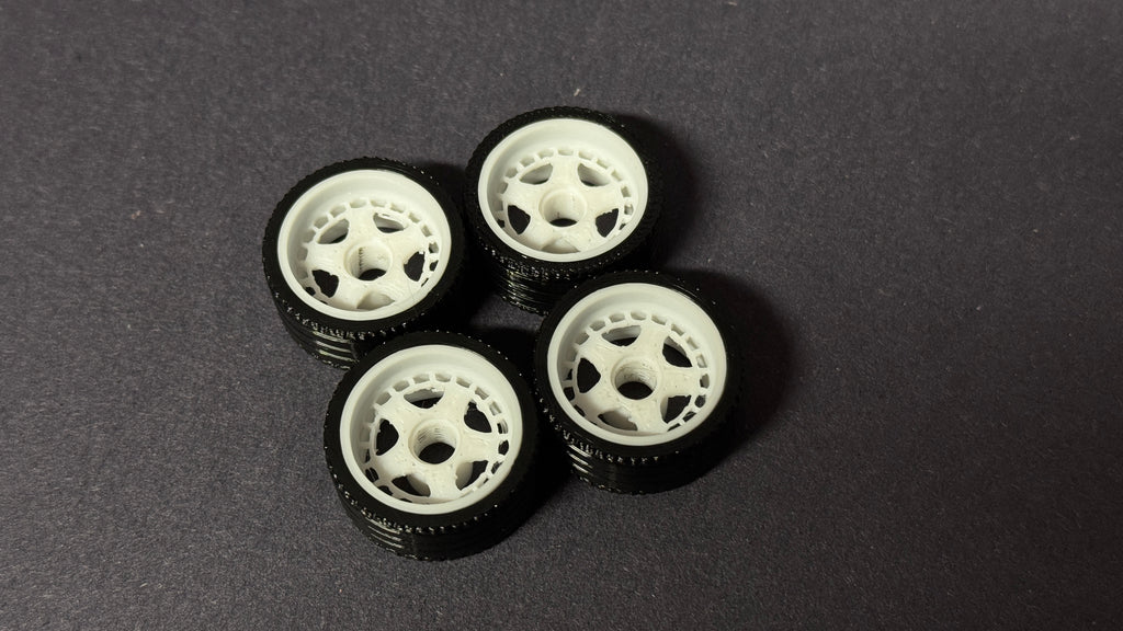 Brick Car/LEGO Speed Champions Fifteen52 TurboMac Wheels